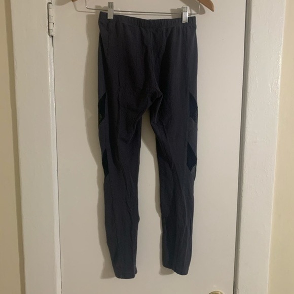 Bozzollo Blue Gray Cut out leggings Size Medium - Picture 9 of 11